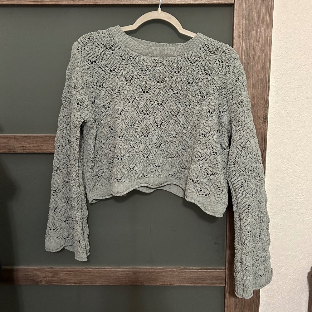 Blue Rain | Cropped Sweater | Size Large